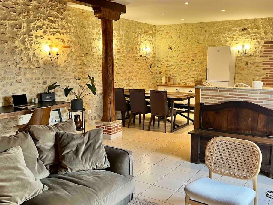 Petit Coin De Paradis Albigeois Castelnau-de-Lévis Dış mekan fotoğraf